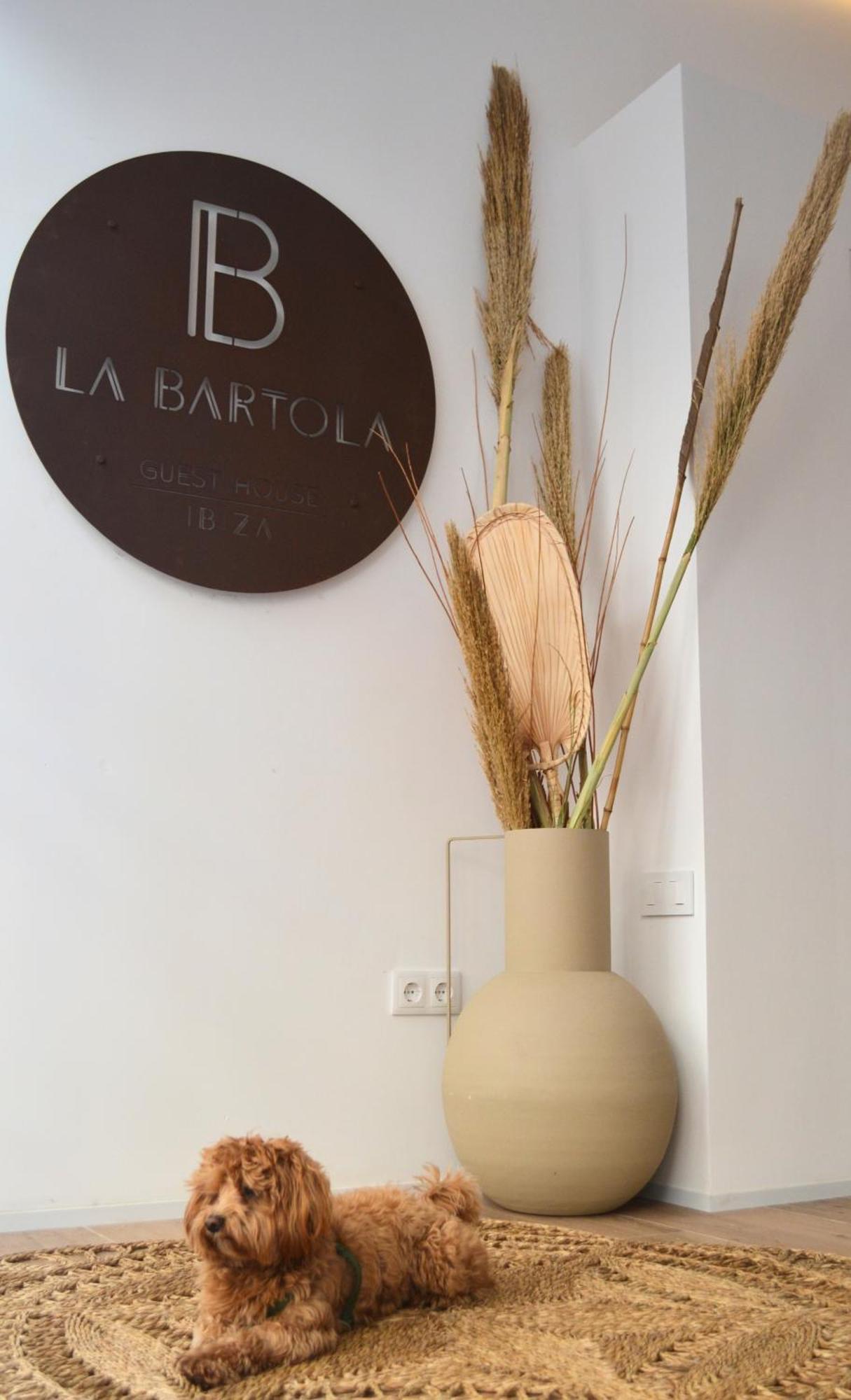 La Bartola Guesthouse Ibiza Bagian luar foto